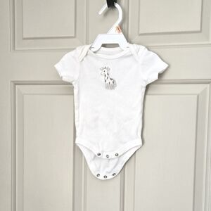 5/$10 Renè Rofè 0-3 M Onesie